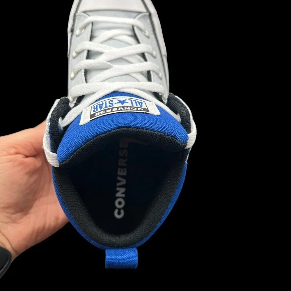 Converse Chuck Taylor All Star Youth Boys Mid Top Shoe Size 4-5 Light/Royal Blue